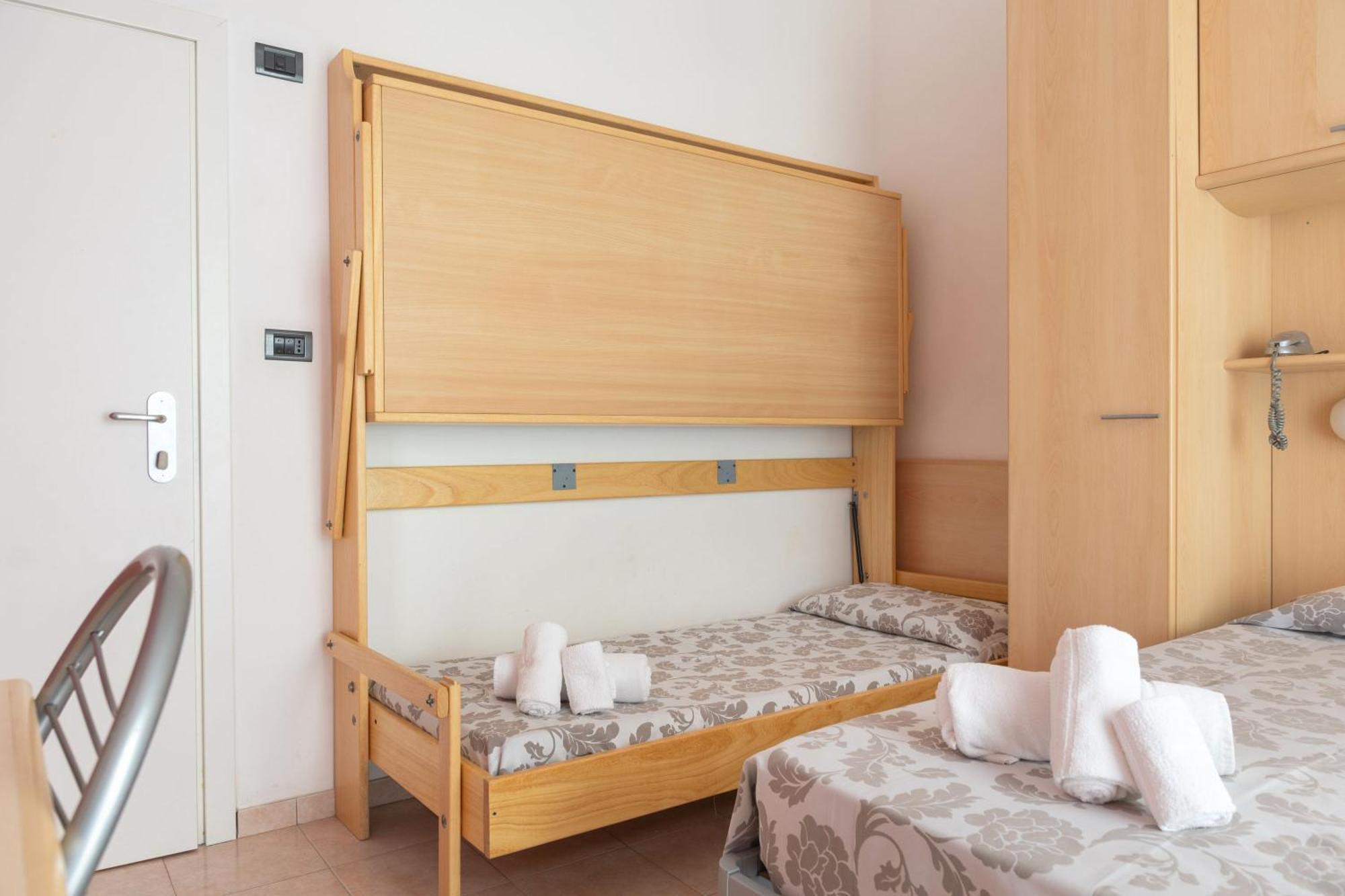 Nautilus Family Hotel 3*